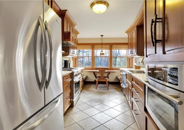Photo 3 of Single family home for sale at 71-73 Highlands Dr, Williston, VT 05495 | MLS# 5080368 | Listing updated on 2026-03-26