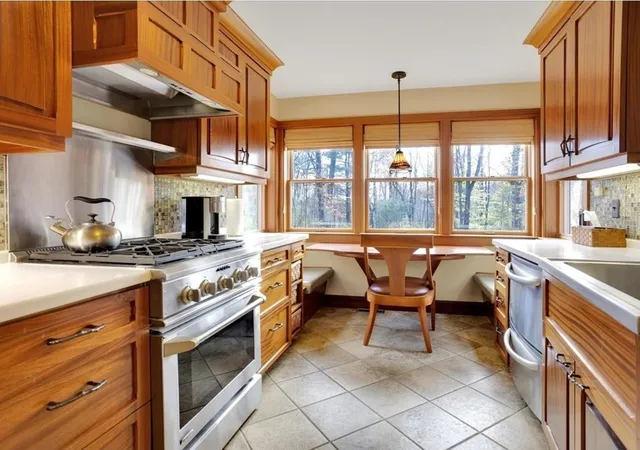 Photo 4 of Single family home for sale at 71-73 Highlands Dr, Williston, VT 05495 | MLS# 5080368 | Listing updated on 2026-03-26