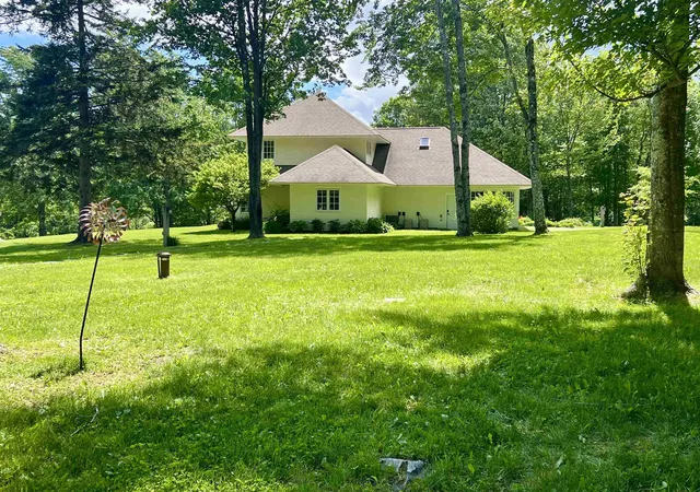 2nd image of 1016 Kew Vasseur Rd, Moretown, VT 05660 | MLS# 5080443