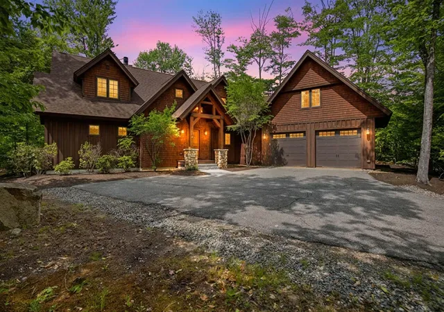 Homes for sale in Lincoln, NH | 172 South Peak Rd, Lincoln, NH 03251 | MLS# 5080517