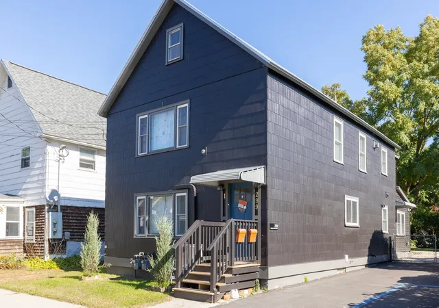 1st image of 299 Manhattan Dr, Burlington, VT 05401 | MLS# 5080551