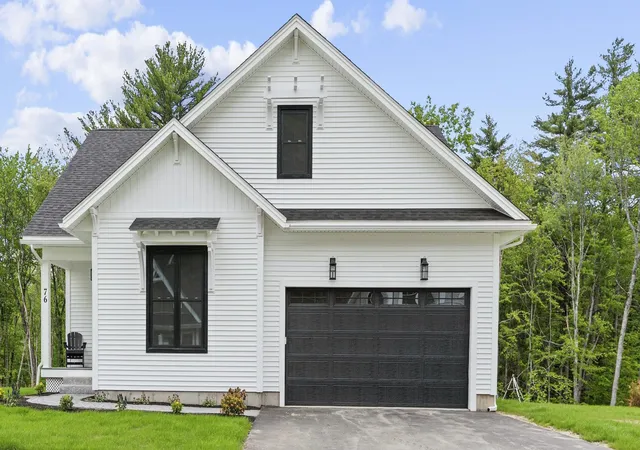 Homes for sale in Laconia, NH | 76 Lady Walsingham Wy, Laconia, NH 03246 | MLS# 5080568