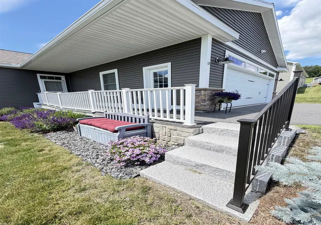 2nd image of 28 Alex Dr, Barre Town, VT 05641 | MLS# 5080595