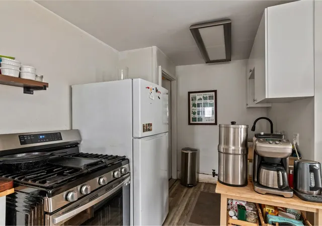2nd image of 31 West Ln, Winooski, VT 05404 | MLS# 5080649