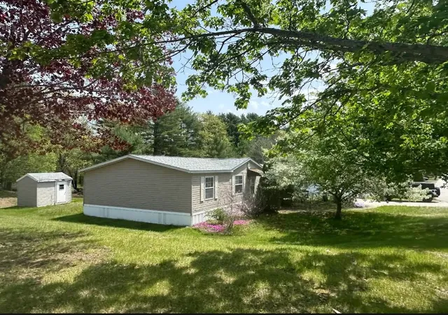 Homes for sale in Rochester, NH | 2 Sagamore Ln, Rochester, NH 03867 | MLS# 5080739
