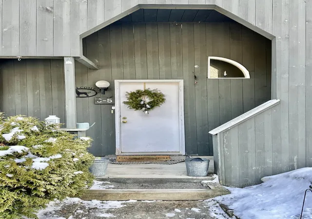 1st image of 43 Tenney Brook Rd #5, Plymouth, NH 03264 | MLS# 5080791