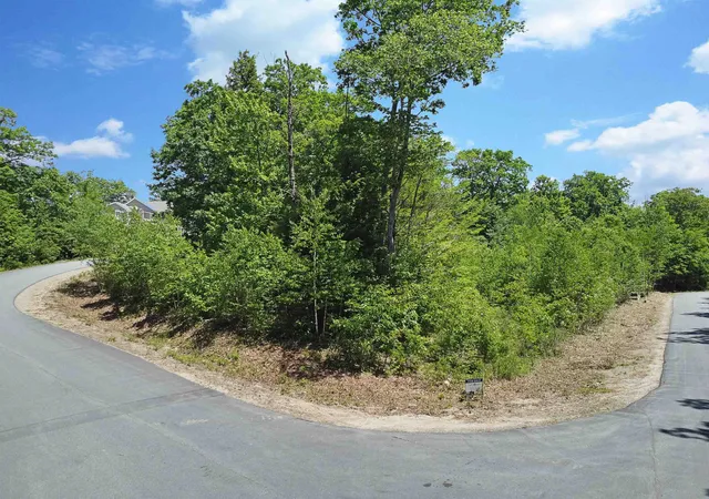 Homes for sale in Plymouth, NH | 25 Ski Lift Ln, Plymouth, NH 03264 | MLS# 5080837