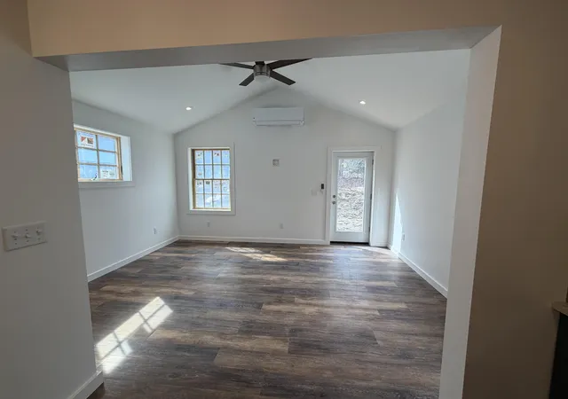 4th image of 527 Jennings Brook Dr, Bennington, VT 05201 | MLS# 5080868