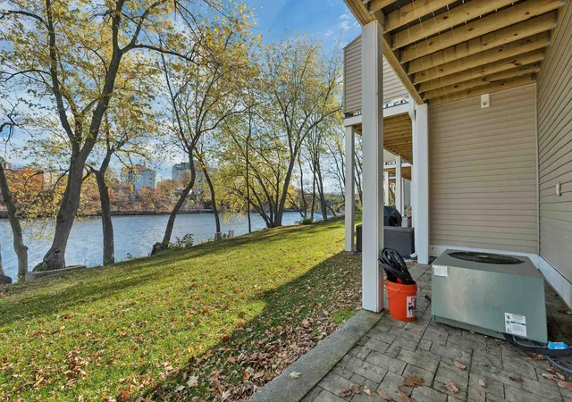 60th image of 17 River Front Dr #3, Manchester, NH 03102 | MLS# 5081134