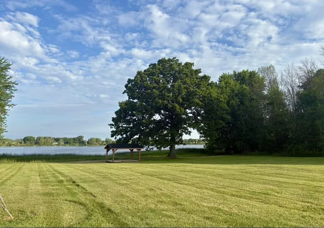 2nd image of 563 Bridge Rd, North Hero, VT 05474 | MLS# 5081137