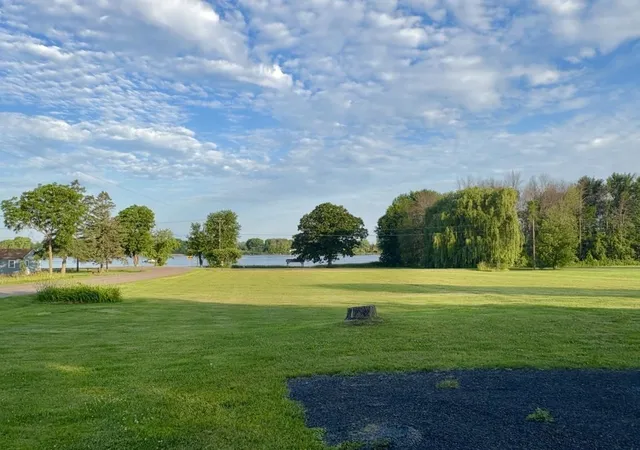 3rd image of 563 Bridge Rd, North Hero, VT 05474 | MLS# 5081137