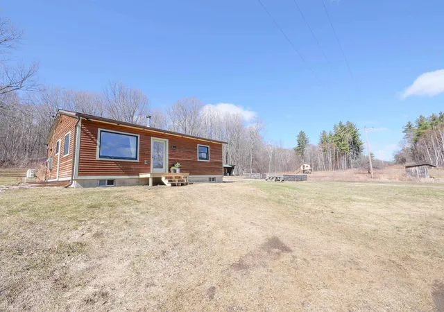 Photo 2 of Single family home for sale at 26 Merrill Spring Rd, Tinmouth, VT 05773 | MLS# 5081186 | Listing updated on 2026-06-03
