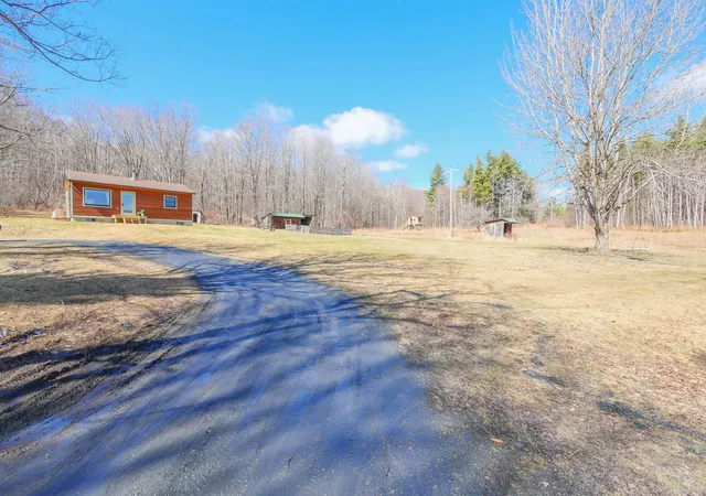Photo 3 of Single family home for sale at 26 Merrill Spring Rd, Tinmouth, VT 05773 | MLS# 5081186 | Listing updated on 2026-06-03