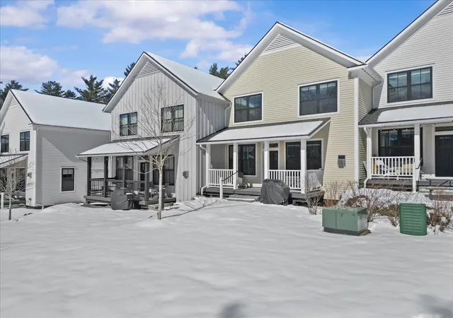 2nd image of 98 Hill St #5, Stowe, VT 05672 | MLS# 5081190
