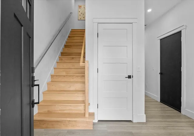 4th image of 98 Hill St #5, Stowe, VT 05672 | MLS# 5081190