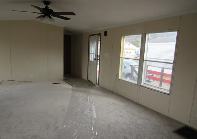 Photo 1 of Manufactured home for sale at 29 Lowell Rd #8, Salem, NH 03079 | MLS# 5081206 | Listing updated on 2026-05-20