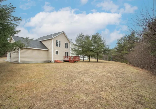Photo 1 of Single family home for sale at 61 Marathon Way Way, Manchester, NH 03109 | MLS# 5081211 | Listing updated on 2026-07-03