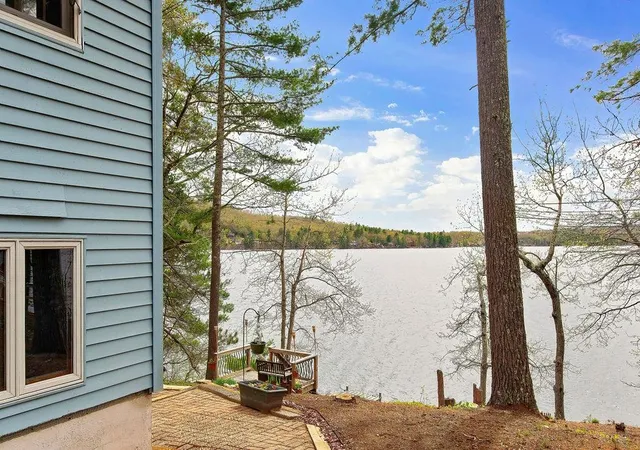 Homes for sale in New Durham, NH | 210 South Shore Rd, New Durham, NH 03855 | MLS# 5081212