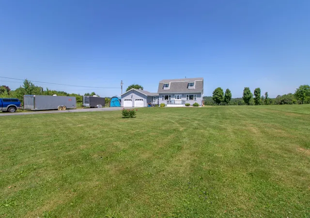 3rd image of 205 Water St, Orleans, VT 05860 | MLS# 5081276