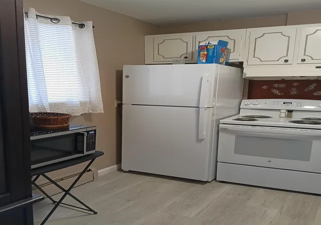 Homes for sale in Brattleboro, VT | 39 Brookside Dr #7, Brattleboro, VT 05301 | MLS# 5081287