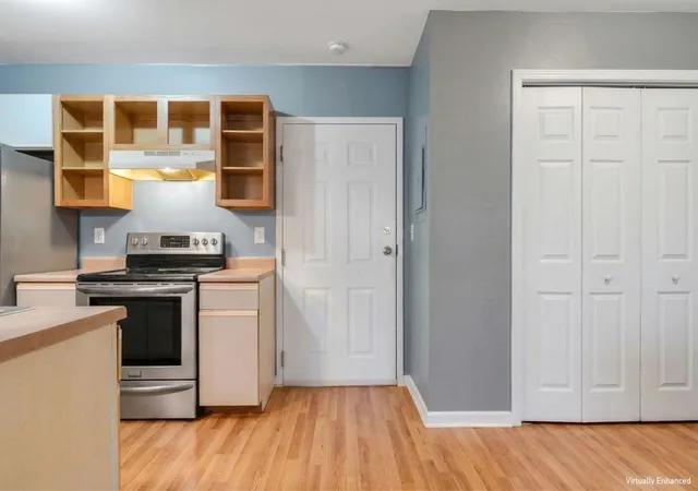 3rd image of 223 Hildred Dr, Burlington, VT 05401 | MLS# 5081387