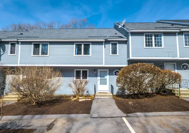 Condo for sale at 56 Merrimack Dr, Merrimack, NH 03054 | MLS# 5081451