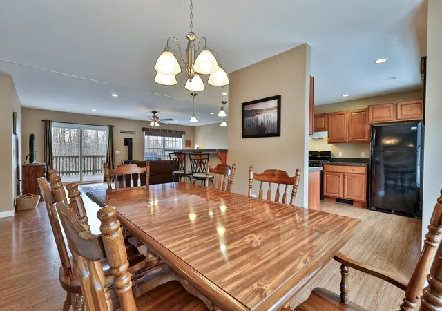 Photo 3 of Townhouse for sale at 175 Overbrook Dr #A, Killington, VT 05751 | MLS# 5081603 | Listing updated on 2026-05-31