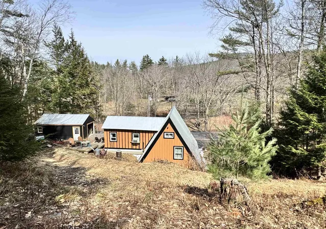 Homes for sale in Orford, NH | 2719 Nh Route 25a, Orford, NH 03777 | MLS# 5081612