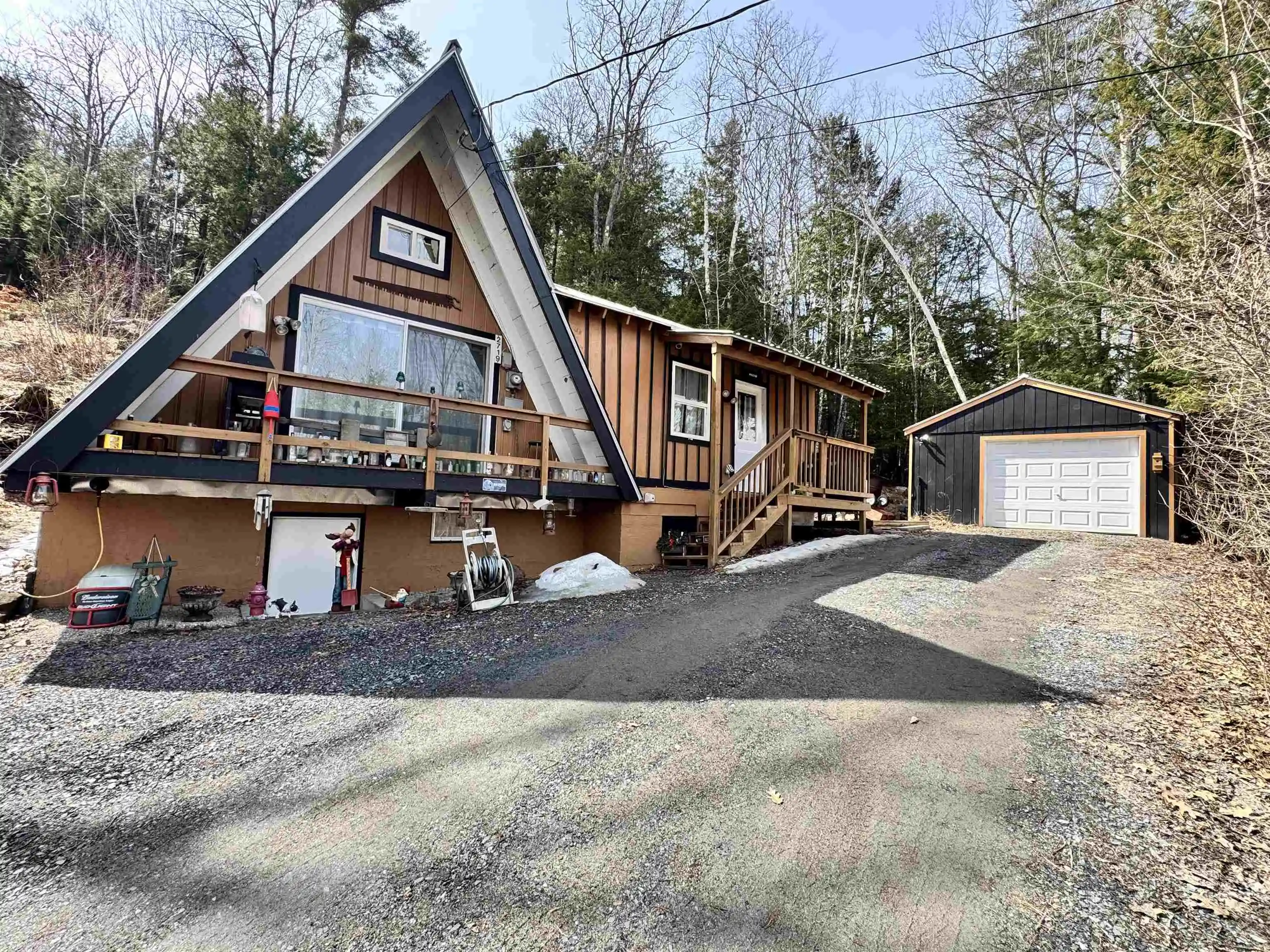 Photo 2 of Single family home for sale at 2719 Nh Route 25a, Orford, NH 03777 | MLS# 5081612 | Listing updated on 2026-10-28