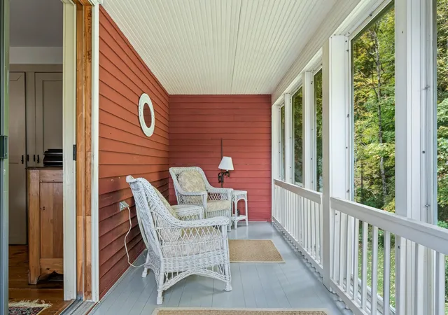 Homes for sale in Grafton, VT | 587 Vt Route 121 East, Grafton, VT 05146 | MLS# 5081734