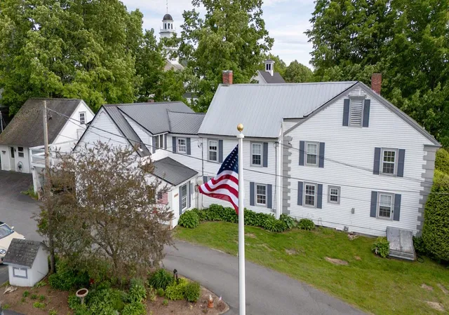 Homes for sale in Haverhill, NH | 412 Dartmouth College Hwy, Haverhill, NH 03765 | MLS# 5081770