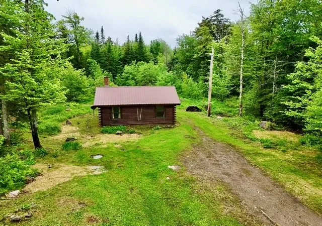 3rd image of 975 Newark Pond Rd, Newark, VT 05871 | MLS# 5081783