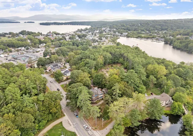 2nd image of 68 Center St, Wolfeboro, NH 03894 | MLS# 5081887