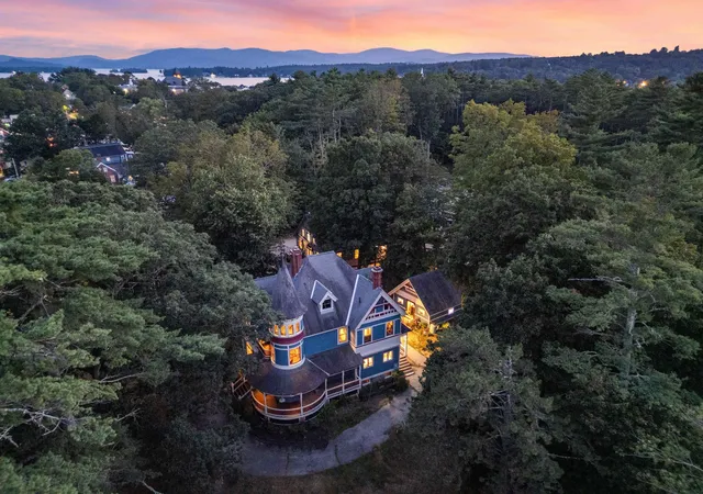 3rd image of 68 Center St, Wolfeboro, NH 03894 | MLS# 5081887