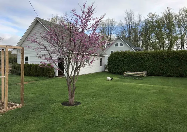 3rd image of 217 Ferry Rd, Ferrisburgh, VT 05491 | MLS# 5081923
