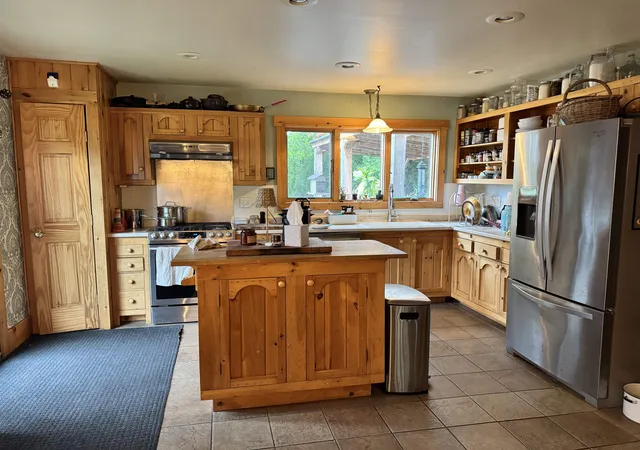 5th image of 217 Ferry Rd, Ferrisburgh, VT 05491 | MLS# 5081923