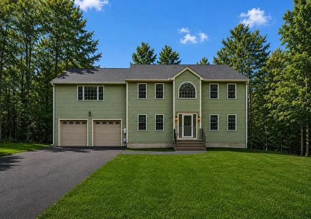 Homes for sale in Alton, NH | 22 Lakewood Dr, Alton, NH 03810 | MLS# 5081963