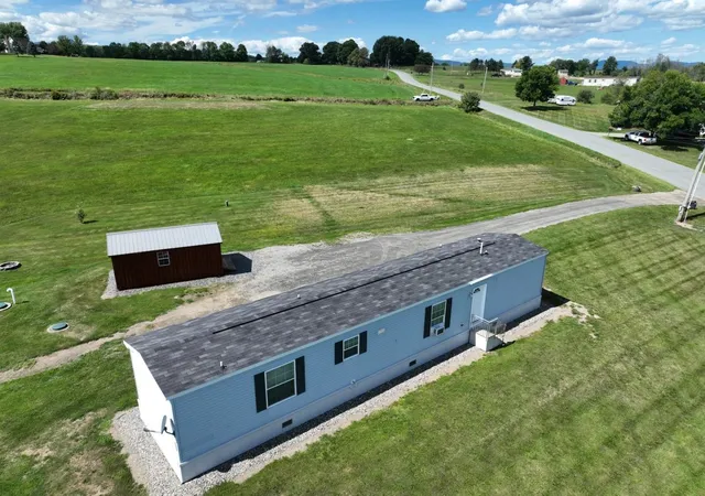 Photo 3 of Single family home for sale at 1501 Searles Rd, Newport Center, VT 05857 | MLS# 5081982 | Listing updated on 2026-08-24