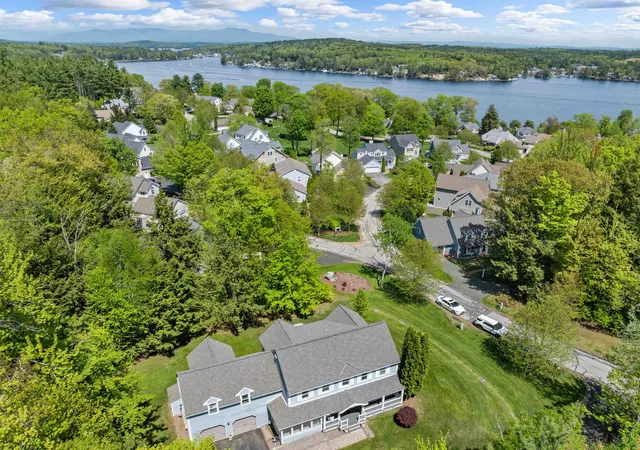 4th image of 12 Drew Ln, Laconia, NH 03246 | MLS# 5082035