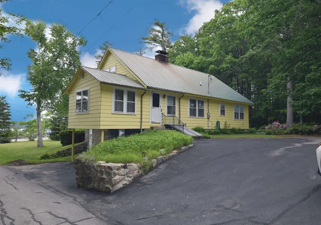 4th image of 11 Emery Ln, Wakefield, NH 03830 | MLS# 5082093