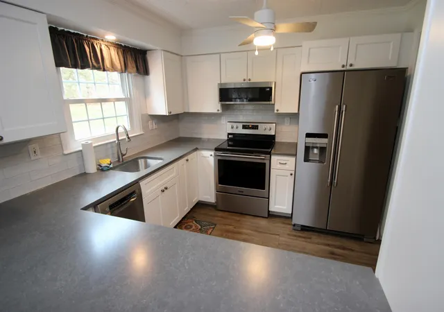 3rd image of 499 South Prospect St #4, Burlington, VT 05401 | MLS# 5082133