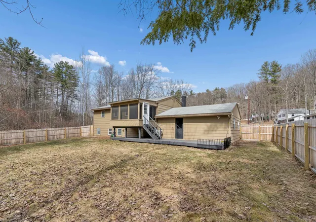 Homes for sale in Lebanon, NH | 20 Tenley Dr, Lebanon, NH 03784 | MLS# 5082199
