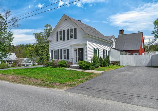 Homes for sale in Grafton, VT | 151 Townshend Rd, Grafton, VT 05146 | MLS# 5082229