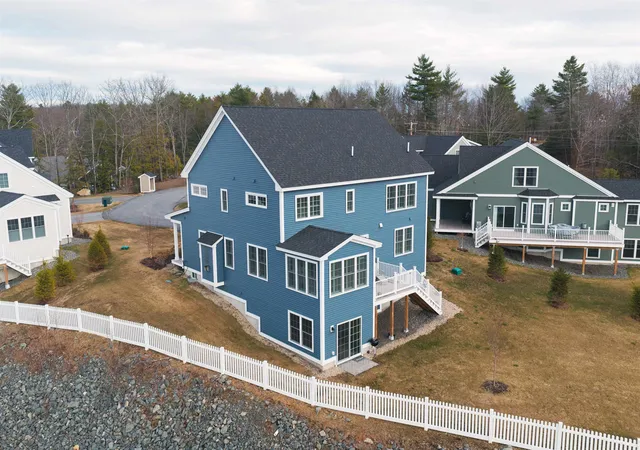 Photo 3 of Condo for sale at 12 Summit Cir, Newmarket, NH 03857 | MLS# 5082269 | Listing updated on 2026-09-16