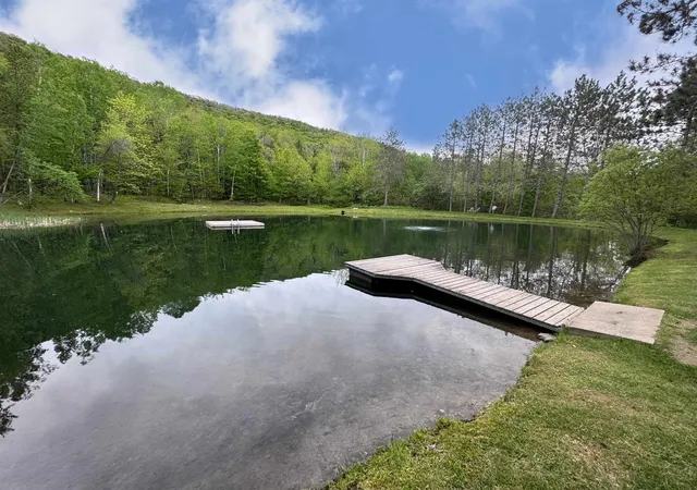 Homes for sale in Rochester, VT | 764 Upper Sparrow Hawk Rd, Rochester, VT 05767 | MLS# 5082344