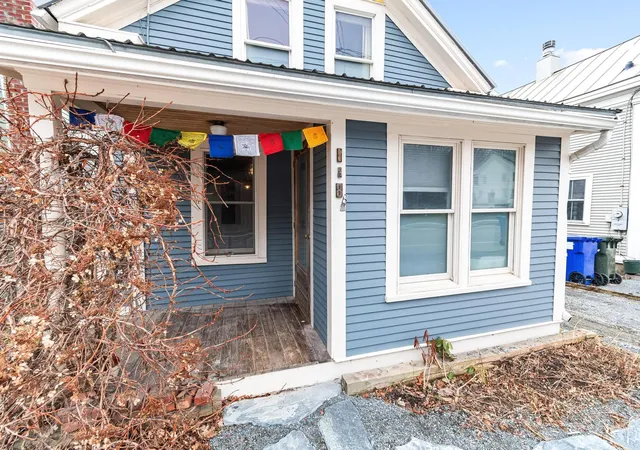 1st image of 128 East Main St, Richmond, VT 05477 | MLS# 5082443
