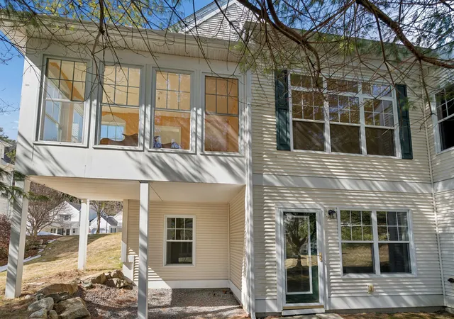Photo 3 of Townhouse for sale at 18 Linden Dr, West Lebanon, NH 03784 | MLS# 5082504 | Listing updated on 2026-08-31