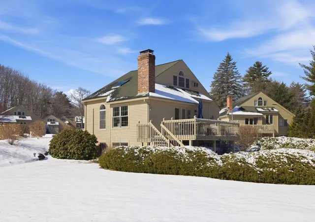 Photo 4 of Townhouse for sale at 38 Crane Cir, Laconia, NH 03246 | MLS# 5082553 | Listing updated on 2026-07-14