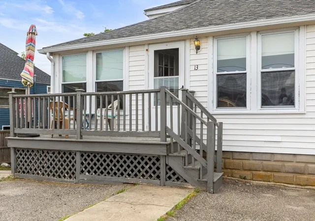 2nd image of 13 Ocean Blvd, Hampton, NH 03842 | MLS# 5082626