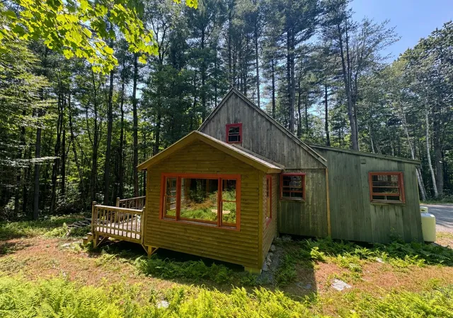 Homes for sale in Wardsboro, VT | 1511 East Dover Rd, Wardsboro, VT 05355 | MLS# 5082738